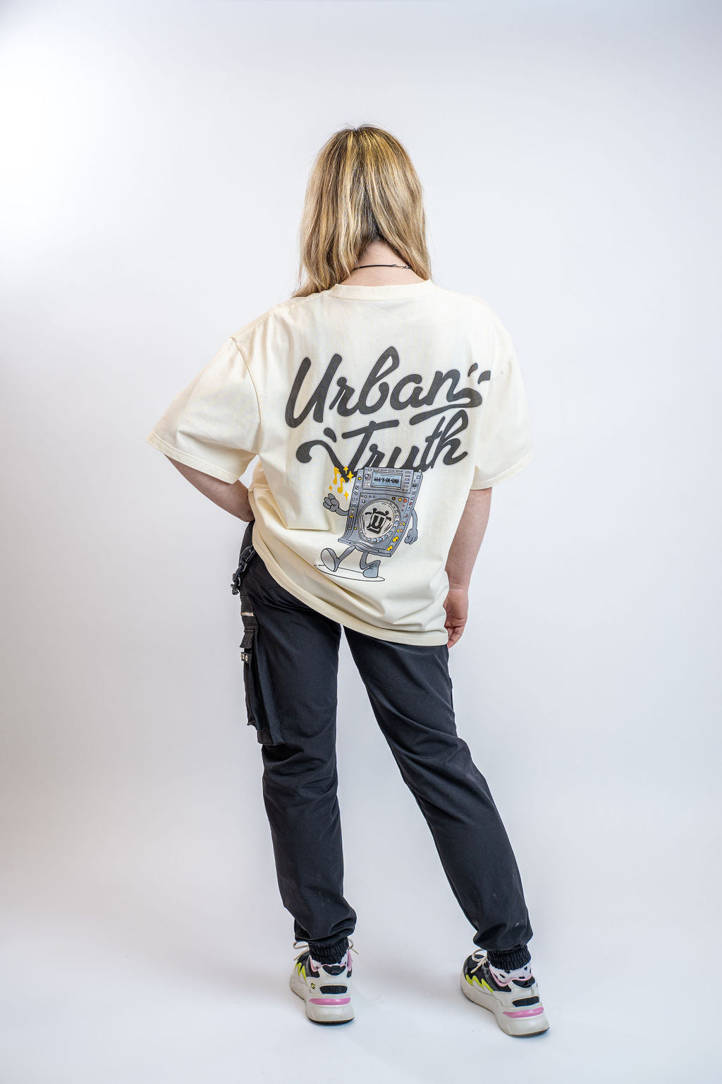 Urban Truth CDJ Tee (cream)