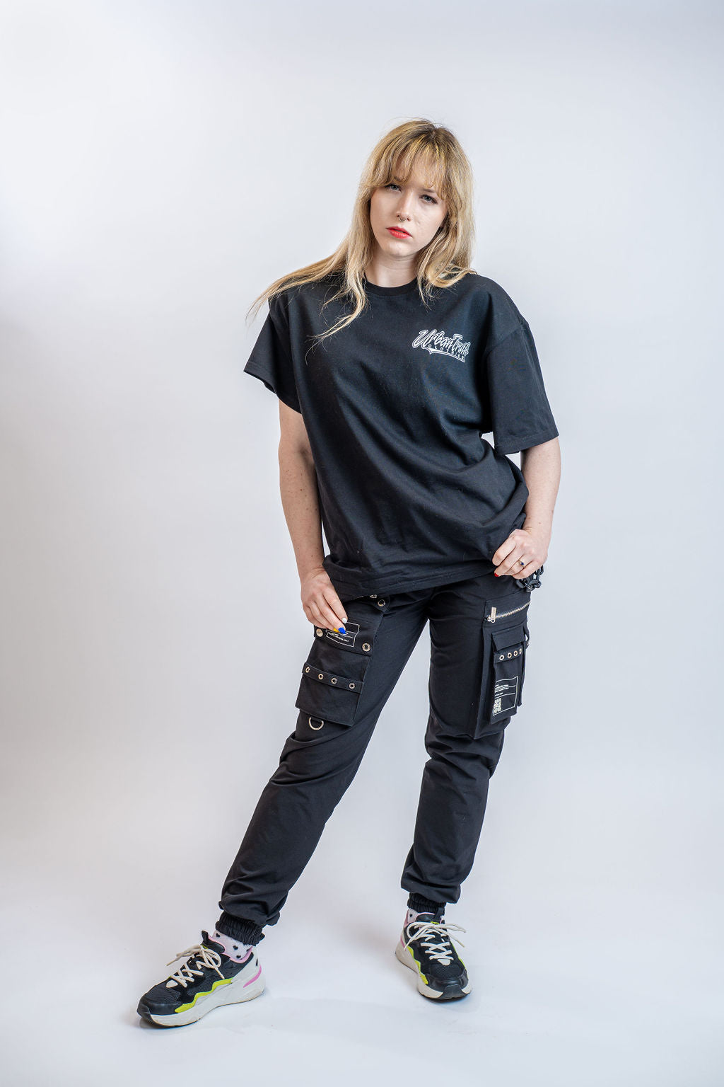 Urban Truth CDJ Tee (black)